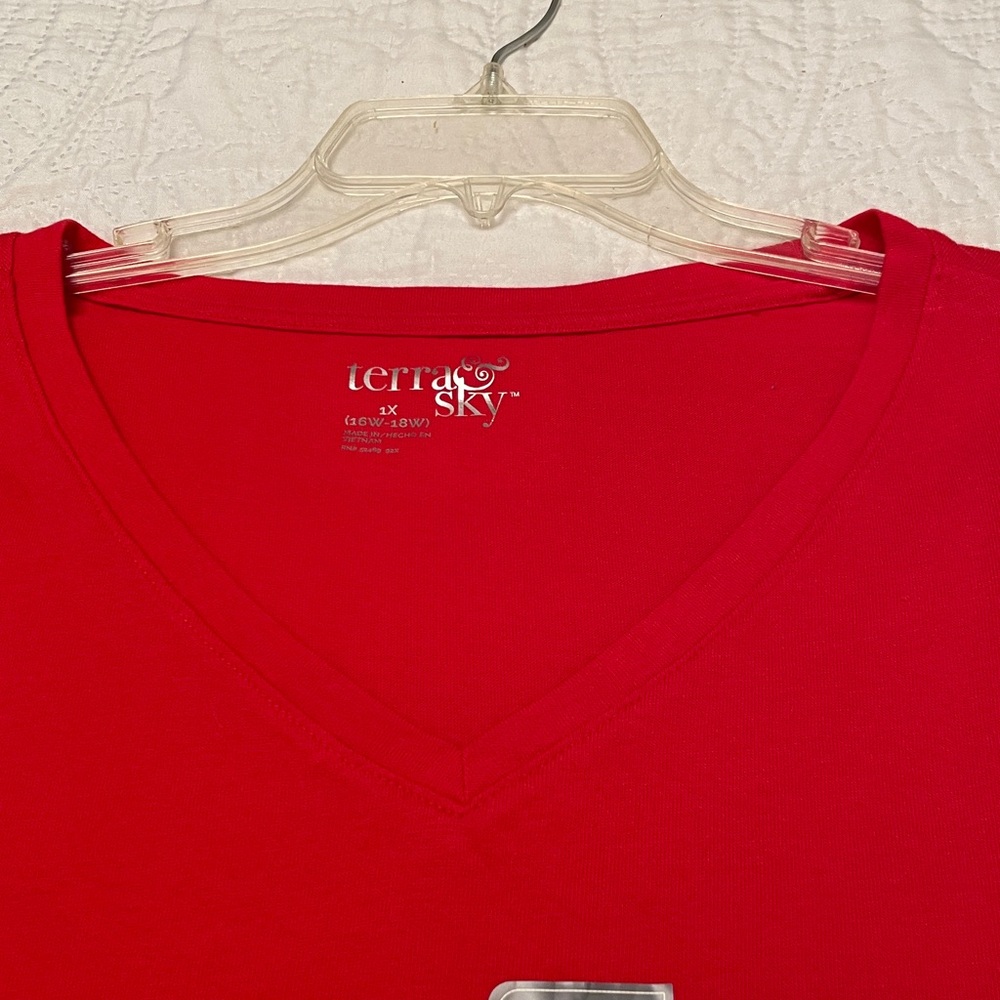 NWT terra & sky Red Long Sleeve & Long Length V Neckline Tee Top 1X (16W-18W) - Picture 9 of 10
